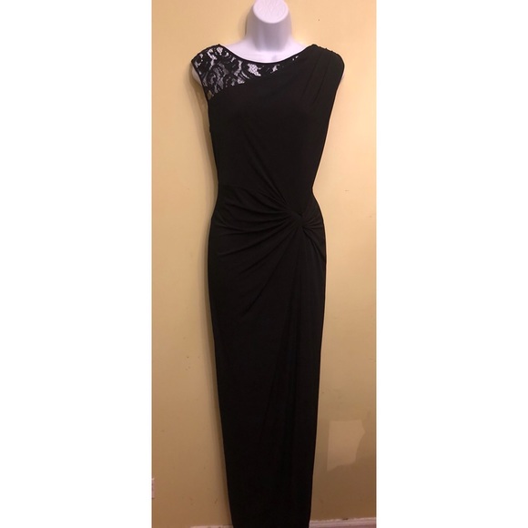 Ellen Tracy Dresses & Skirts - Ellen Tracy black lace top front twist maxi dress